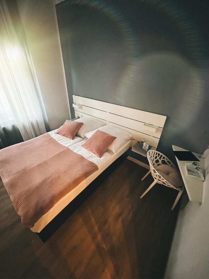 Boutique Hotel VIVA CREATIVO Hanovre Extérieur photo